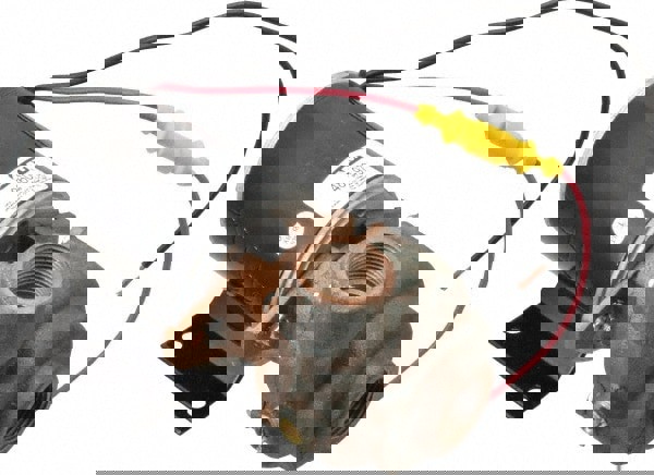 12 Volt, 1/8 hp, 3/4 Inlet, Bronze Utili